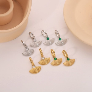 French vintage fan-shaped fishtail earrings with white zircon and emerald in gold and silver