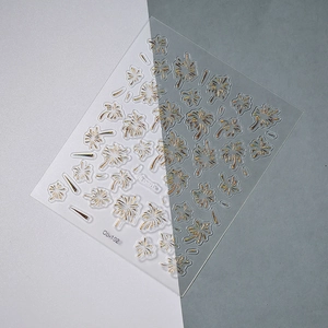 Macro di adesivi per unghie con rilievo 3D dorato a forma di fuochi d'artificio oro