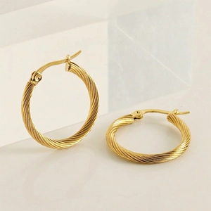 18K Gold Plated Stainless Steel Twisted Rope Hoop Earrings For Women Fashion Geometric Round Clasp Hoop Jewelry