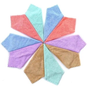 Microfiber coral velvet towels in five colors arranged in a star pattern on white background