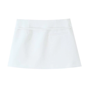 Minimalist white high-waisted mini skirt with decorative slim belt and subtle patch pockets