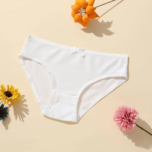 Breathable white ribbed polyester panties for women with lace trim and bow accent