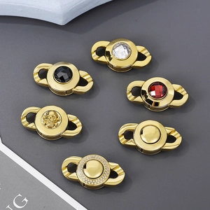 Set di fibbie CNC dorate con strass e teschio per creazione di gioielli fai-da-te
