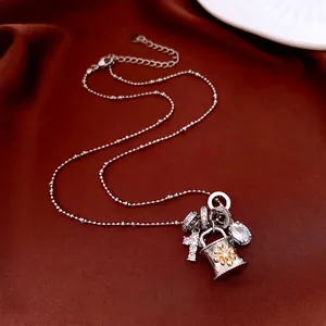 Collana Pendente Croce Rame Zirconia Multi Elementi Regolabile Moda Donne Stile Lusso Gioielli