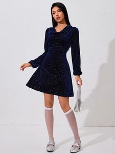 Mini-robe en velours bleu marine pour femmes avec paillettes étoilées et col drapé