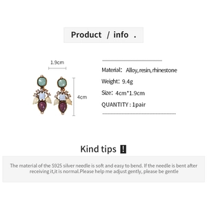 Detailed size chart for vintage resin leaf earrings with S925 silver needles