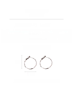 Detailed view of ripple texture hoop earrings with exact size measurements in cm