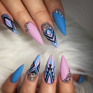 Faux Ongles Press On Bleu Violet Mat Motif Géométrique Tribal Strass Long Stiletto Ongles Artificiels Manucure