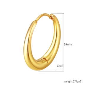 18K gold-plated stainless steel hoop earrings measuring 19mm high and 4mm wide