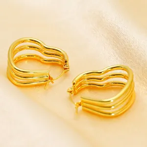 Orecchini A Cerchio A Cuore In Acciaio Inossidabile Placcato Oro 18K Design A Linee Multistrato Gioielli Per Donna