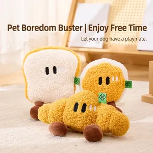 Plüsch Hundespielzeug im Brot-Design mit Toast, Croissant, Ei und knisterndem Papier
