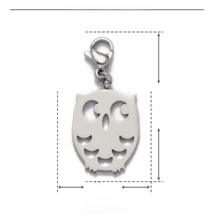 Detailed size chart of stainless steel owl pendant showing 30mm height and 14mm width