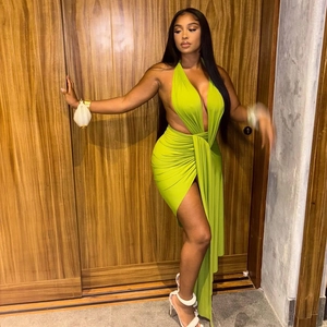 Robe moulante dos nu vert fluo sexy avec décolleté en V profond et fente haute