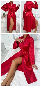 Langer roter Satin-Bademantel für Damen mit schwarzem Saum und Seitenschlitz für Loungewear