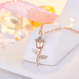 Rose Flower Pendant Necklace Copper Micro Pave Cubic Zirconia Vintage Romantic Dainty Fashion Jewelry For Women Gift