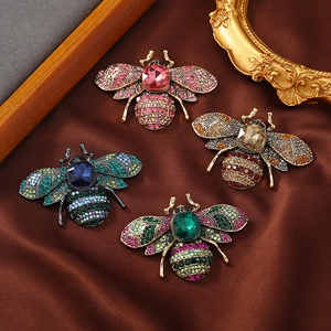Superbe broche abeille en strass épingle insecte cristal pour femme costume de tous les jours.
