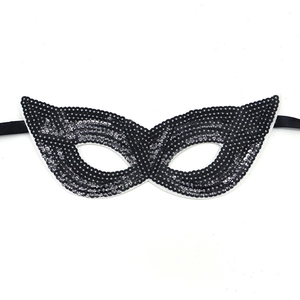 Masquerade black sequined cat eye mask with elastic strap for Halloween party