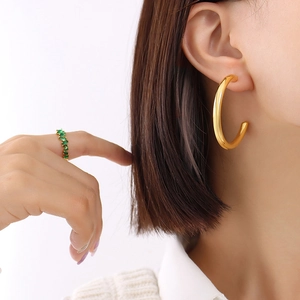 Titanium Steel C-Shape Hoop Earrings 18K Gold Plated Chunky Hollow Geometric Polished Non-Fading Jewelry For Women
