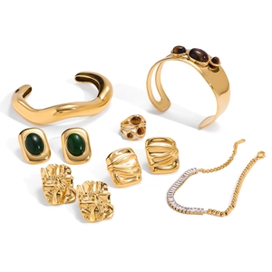 Luxury gold-plated stainless steel jewelry set with tiger eye stones and zircons