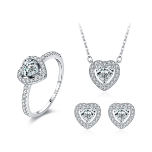 S925 sterling silver heart jewelry set with sparkling Moissanite rings necklaces and earrings