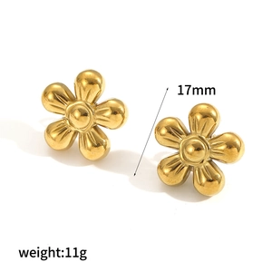 Minimalist 17mm gold stainless steel flower stud earrings for women with 11g weight