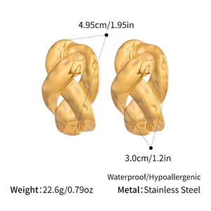 Détail des boucles d'oreilles nœuds de chaîne dorées avec dimensions et poids précis