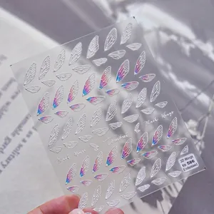 Adesivi per unghie 3D in rilievo con ali di farfalla iridescenti di Tomoni
