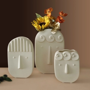 Set of 3 creative Nordic face ceramic vases for modern home decor and floral arrangements
