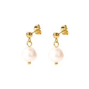 Pendientes vintage de acero de titanio con perlas naturales de agua dulce