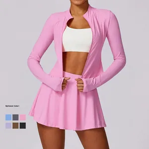 Ensemble de sport anti-UV pour femme avec veste rose à manches longues et jupe plissée