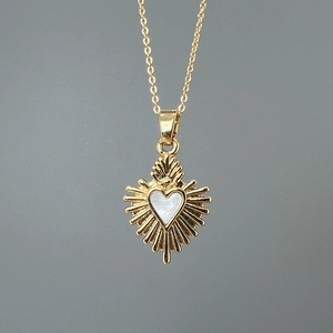 Heart Pendant Necklace 18K Gold Plated Copper Natural Mother Of Artificial Pearl Shell Sunburst Ray Design For Women Jewelry
