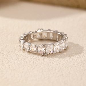 Luxurious S925 sterling silver geometric ring with shimmering full pave crystals