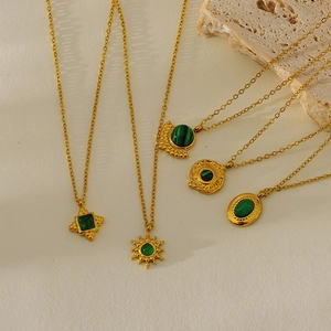 French Vintage Emerald Green Glass Malachite Pendant Necklace Stainless Steel Gold Plated O-Chain Women Fashion Jewelry