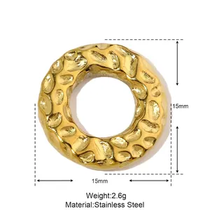 Detailed parameter view of 15mm gold textured hammer-pattern stainless steel ring