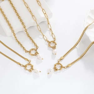 Vintage Stainless Steel 18K Gold Plated Necklace For Women With Freshwater Pearl Pendant Minimalist Retro Jewelry