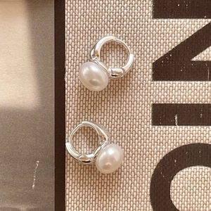 Minimalist 925 sterling silver hoop earrings featuring elegant white pearls for women
