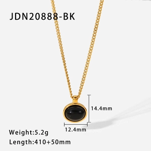 Detailed specs of the vintage 18K gold-plated oval black stone pendant necklace