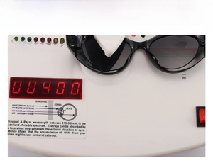 Close-up of UV400 protection test showing ultraviolet blocking for baroque sunglasses