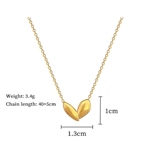 Detailed view of leaf pendant gold necklace with size parameters and chain dimensions