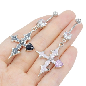 Piercing de nombril en acier argenté avec croix et pendentif en zircon violet en cœur
