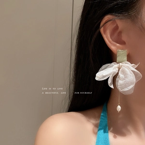 Elegant drop earrings with green square stud, organza bow, and white pearl drop