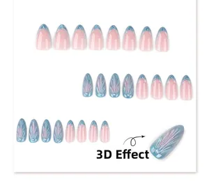 Détails de faux ongles amande 3D avec effet œil de chat bleu et texture perlée
