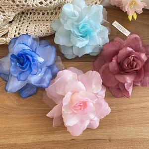 Pinces à cheveux en résille de tissu faites à la main en plusieurs couleurs pour l'été
