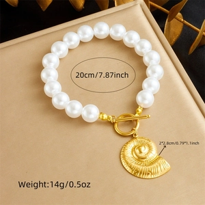 Detail showing dimensions and weight of shell pearl bracelet with starfish pendant