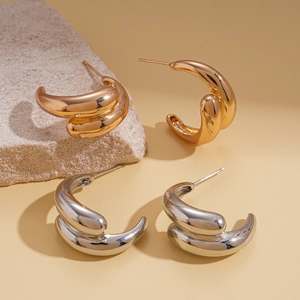 Minimalist irregular water drop double layer C-shaped earrings in gold and silver finish