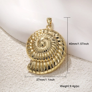 Golden nautilus shell charm pendant in 18k gold plated copper for DIY jewelry making
