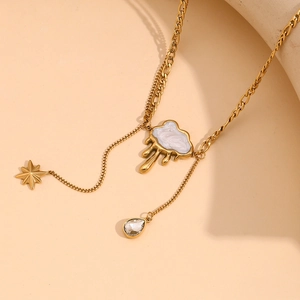 Elegant 18K gold-plated stainless steel double-layer necklace with shell cloud and tassel
