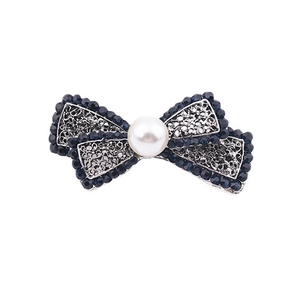 Barrette vintage élégante avec perles bleu foncé, strass argentés et une perle blanche