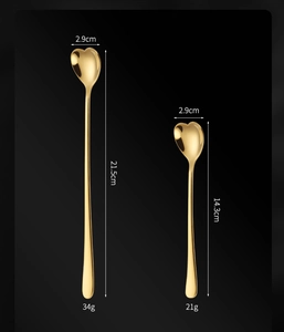 Detailed size chart of gold heart-shaped stainless steel spoons in long and short sizes