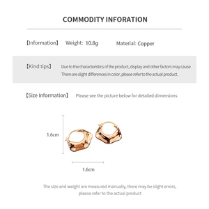 Detail specifications of 18K gold plated irregular earrings with size and weight info